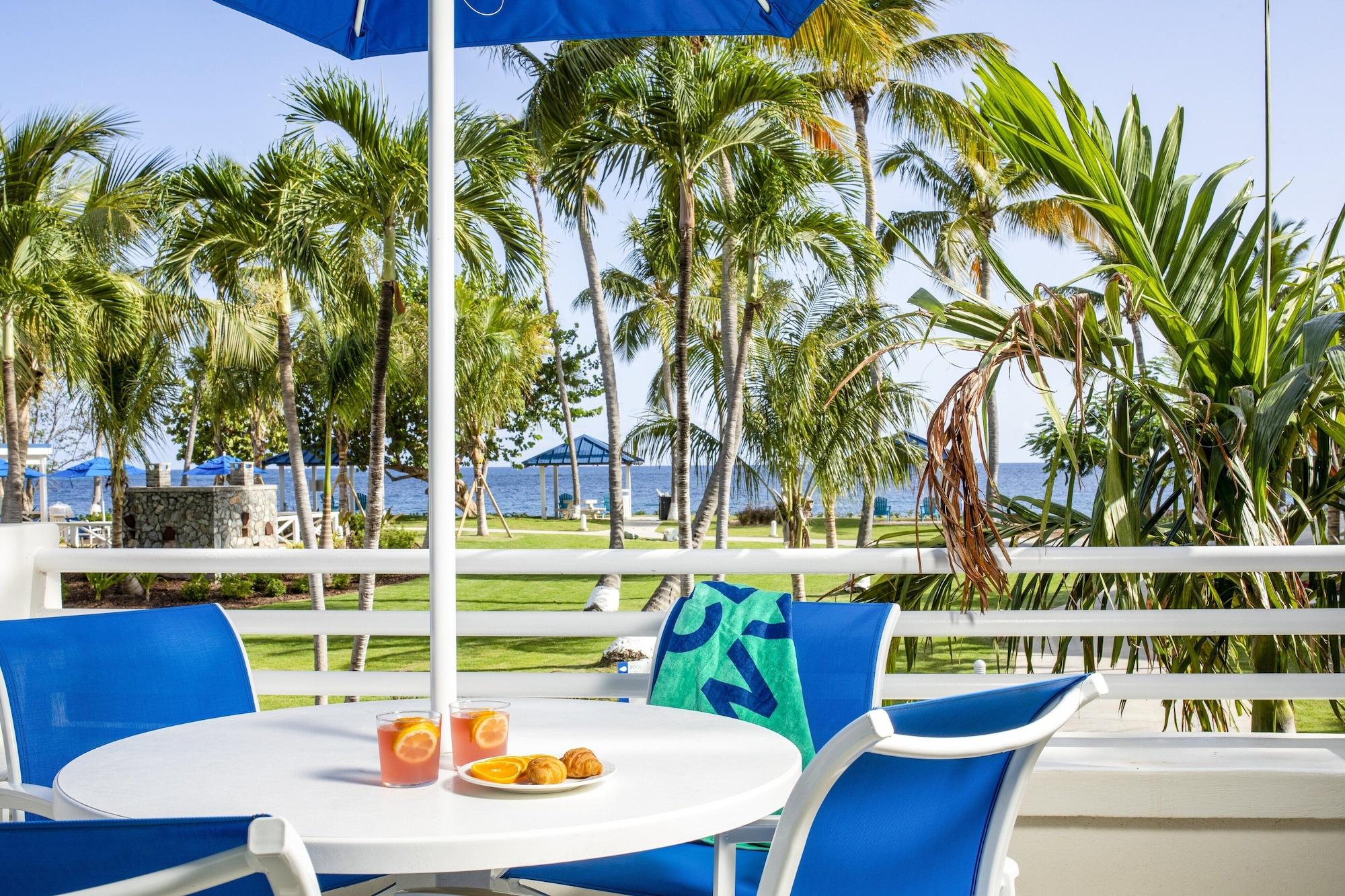 Limetree Beach Resort By Club Wyndham Bolongo Exterior photo